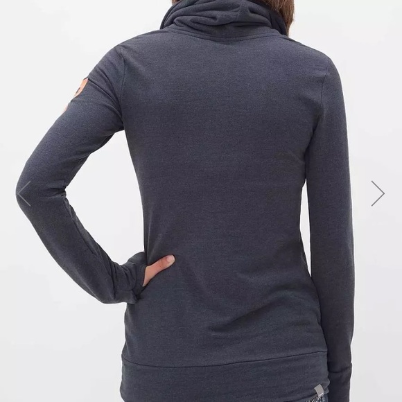 Bench cowl neck sweatshirt - Picture 4 of 16